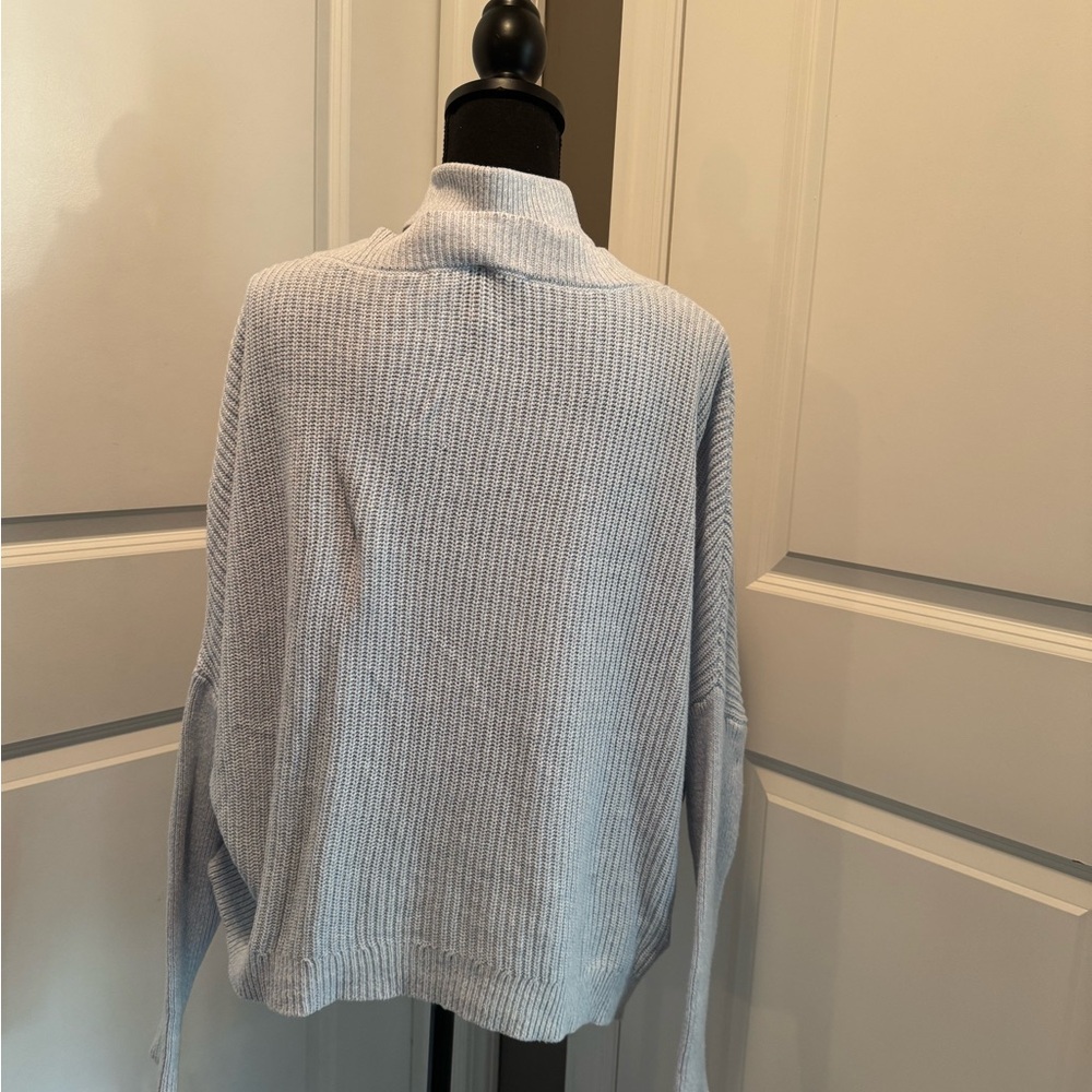 White House Black Market Soft Blue V-Neck Sweater - Picture 5 of 6